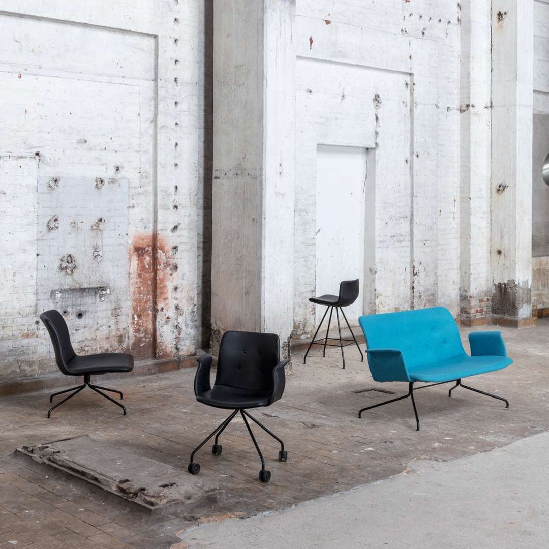 Primum Sofa with Arms