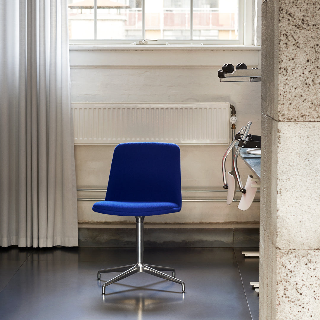 Rely HW14 Chair - 4-Star Swivel Base