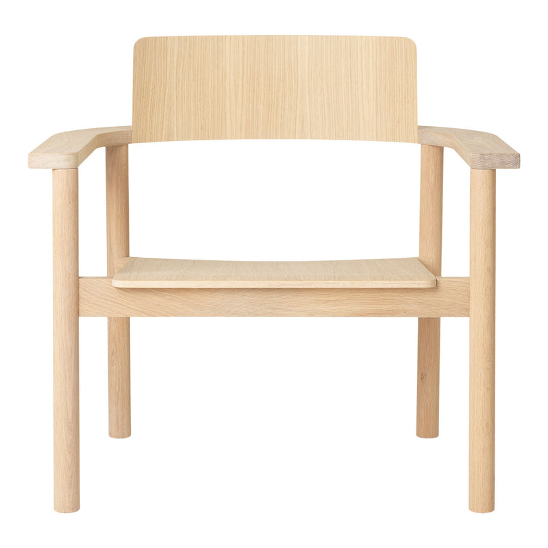 Light natural wood chair with a minimalist design and smooth, clean lines. Perfect for modern decor.