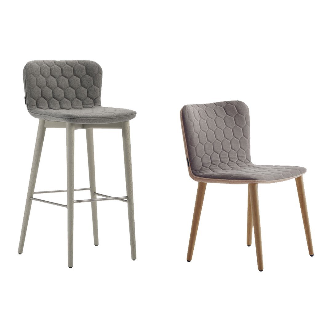 Tea Bar / Counter Stool - Oak Base