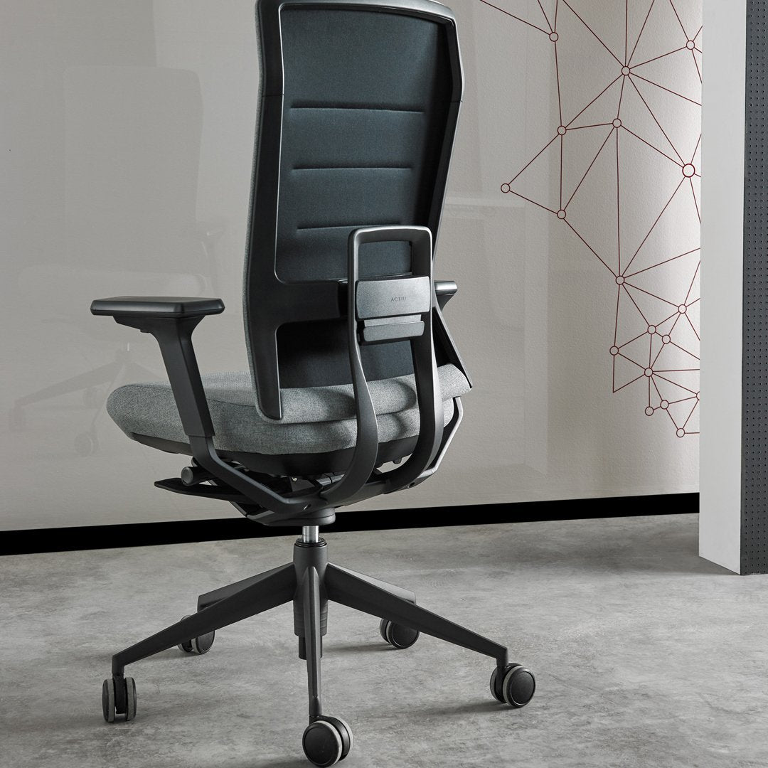 TNK Flex 50 Office Chair - High Back