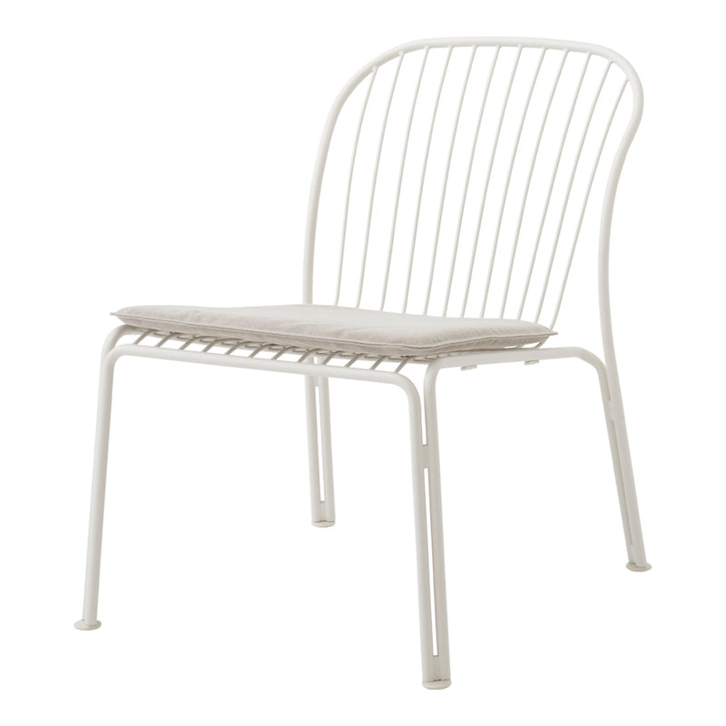 White wire chair with a simple design and a fabric cushion, ideal for modern aesthetics.