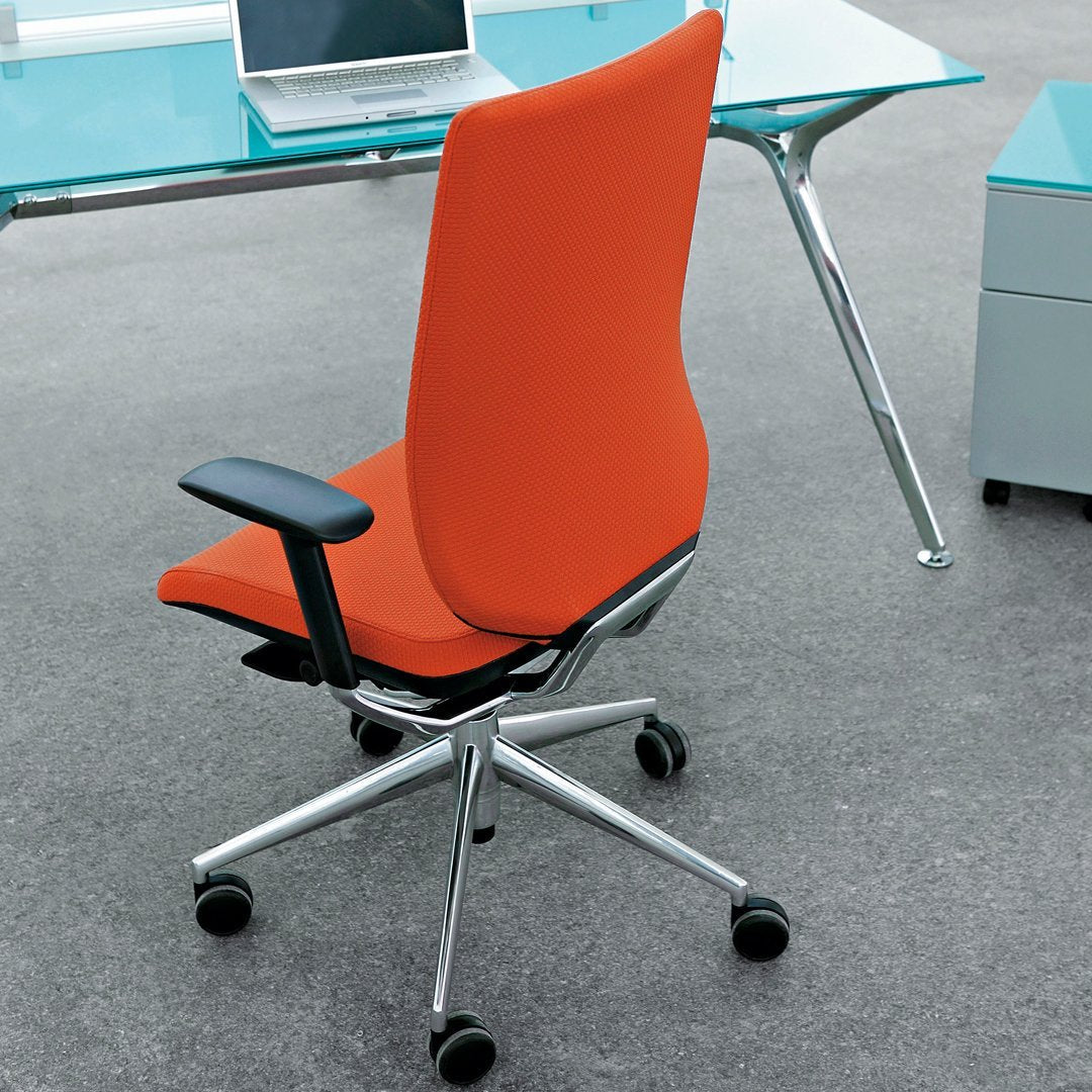 TNK 20 Office Chair - 5-Star Base