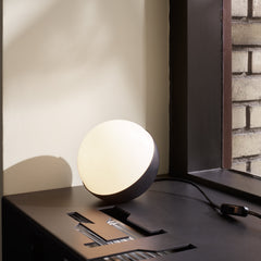VL Studio Table Lamp