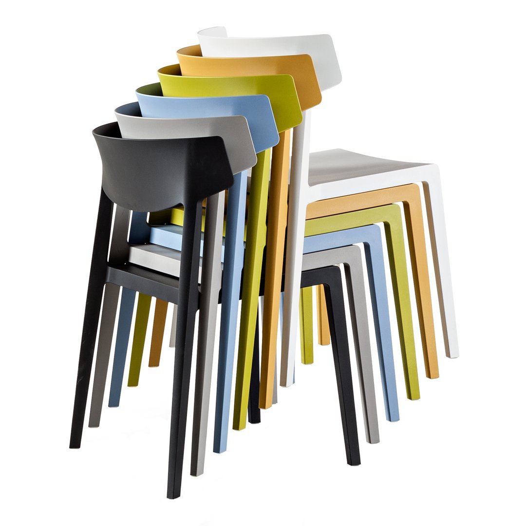 Wing Stackable Chair