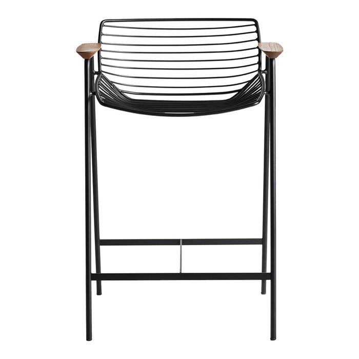 Black wire bar stool with wooden armrests, featuring a sleek slatted design for modern decor.