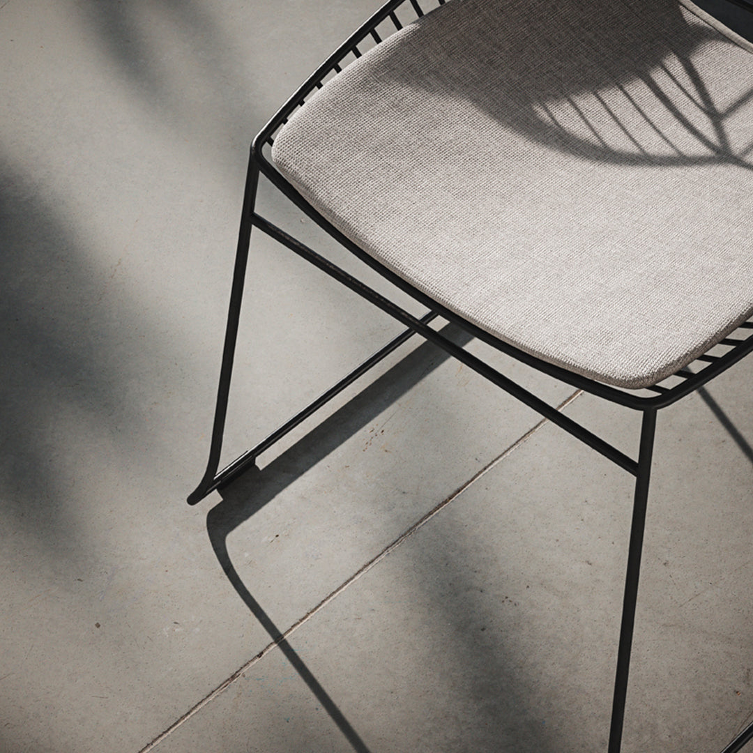 Zelo Outdoor Side Chair w/ Seat Pad - Stackable