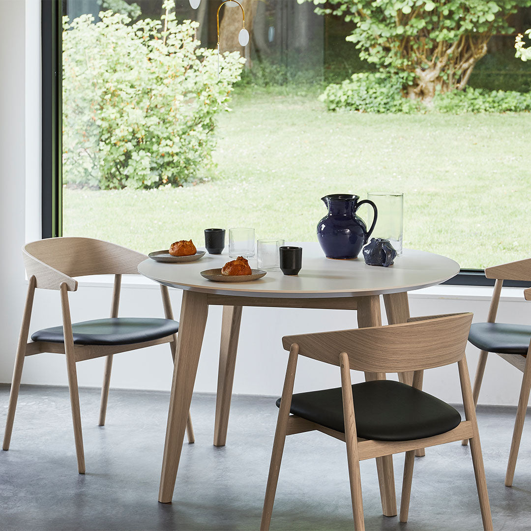 AC2 Armchair - Leather Seat