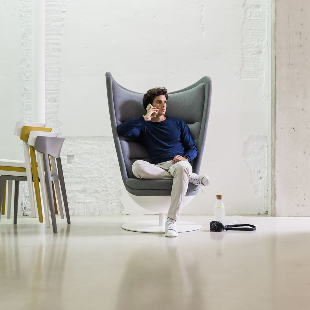 Badminton Lounge Chair