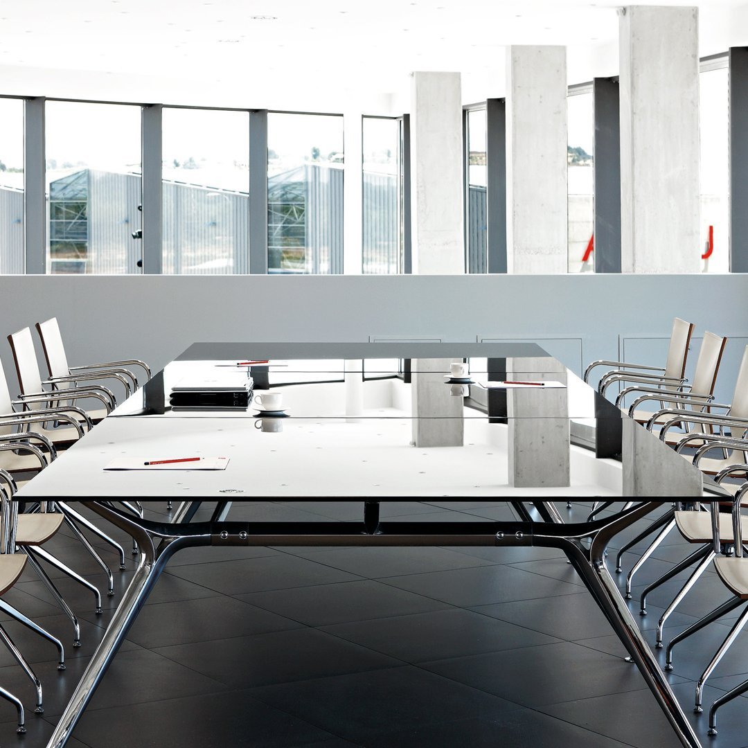 Arkitek Meeting Table