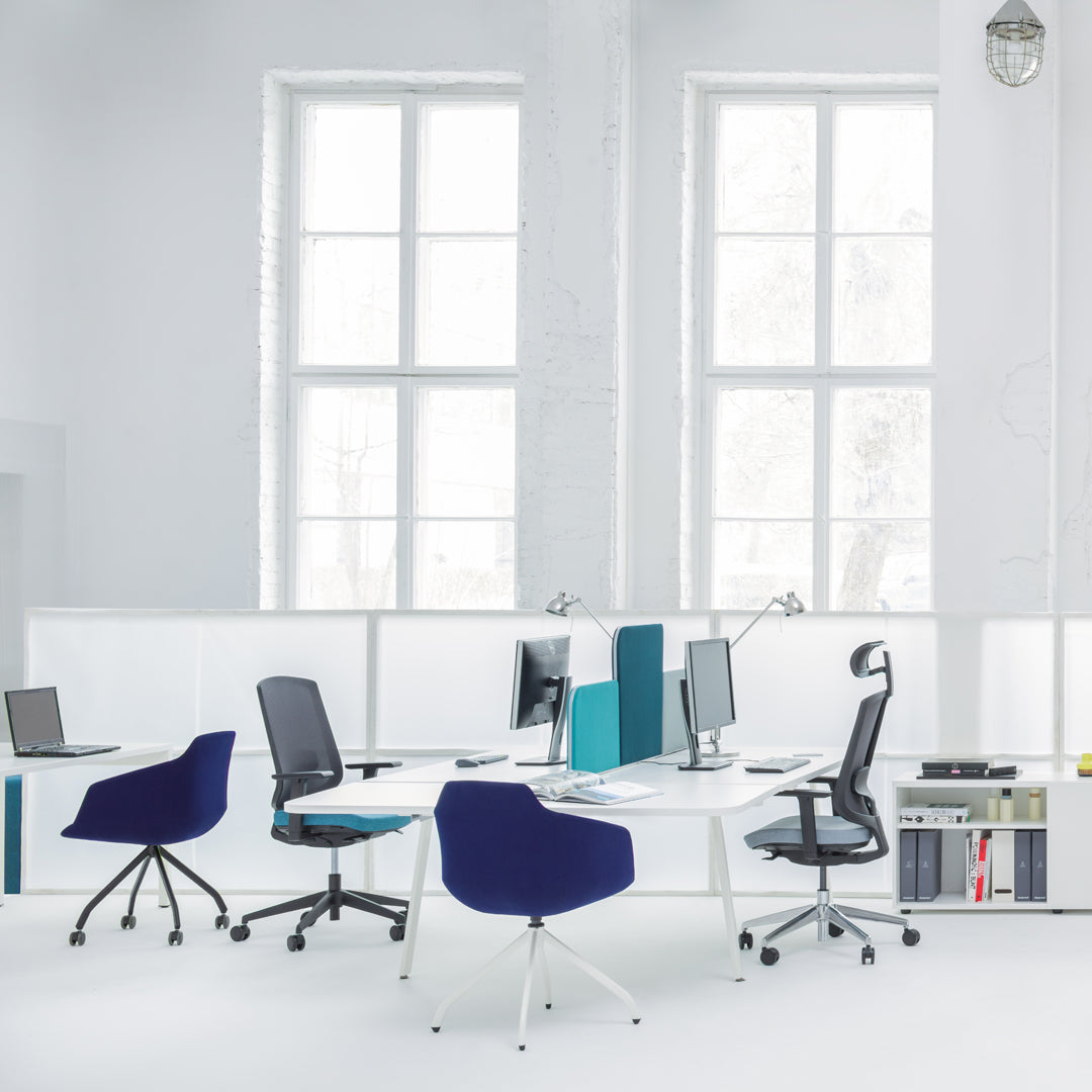 Ultra Conference Chair - 4-Star Base w/ Casters