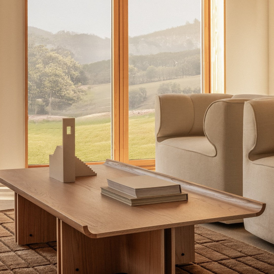 Eave Seamline Lounge Chair