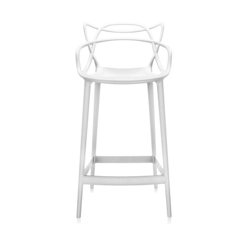 White modern bar stool with sleek, minimalist design and curved backrest. Perfect for contemporary interiors.