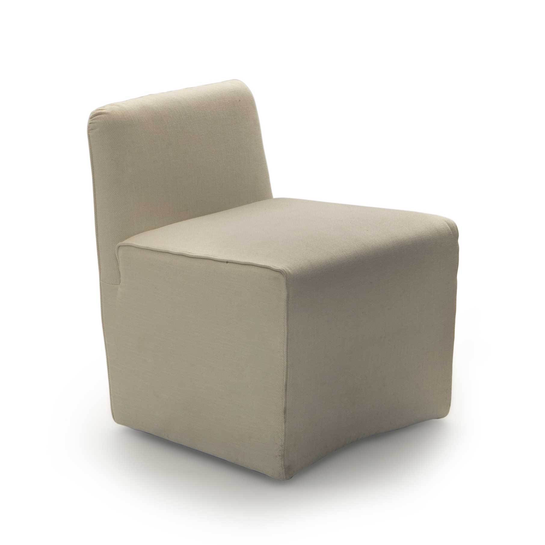 680 Class Small Chair