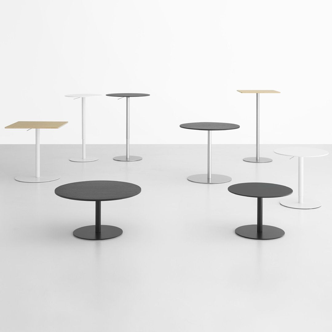 Brio Circular Cafe Table (27.6" Dia)