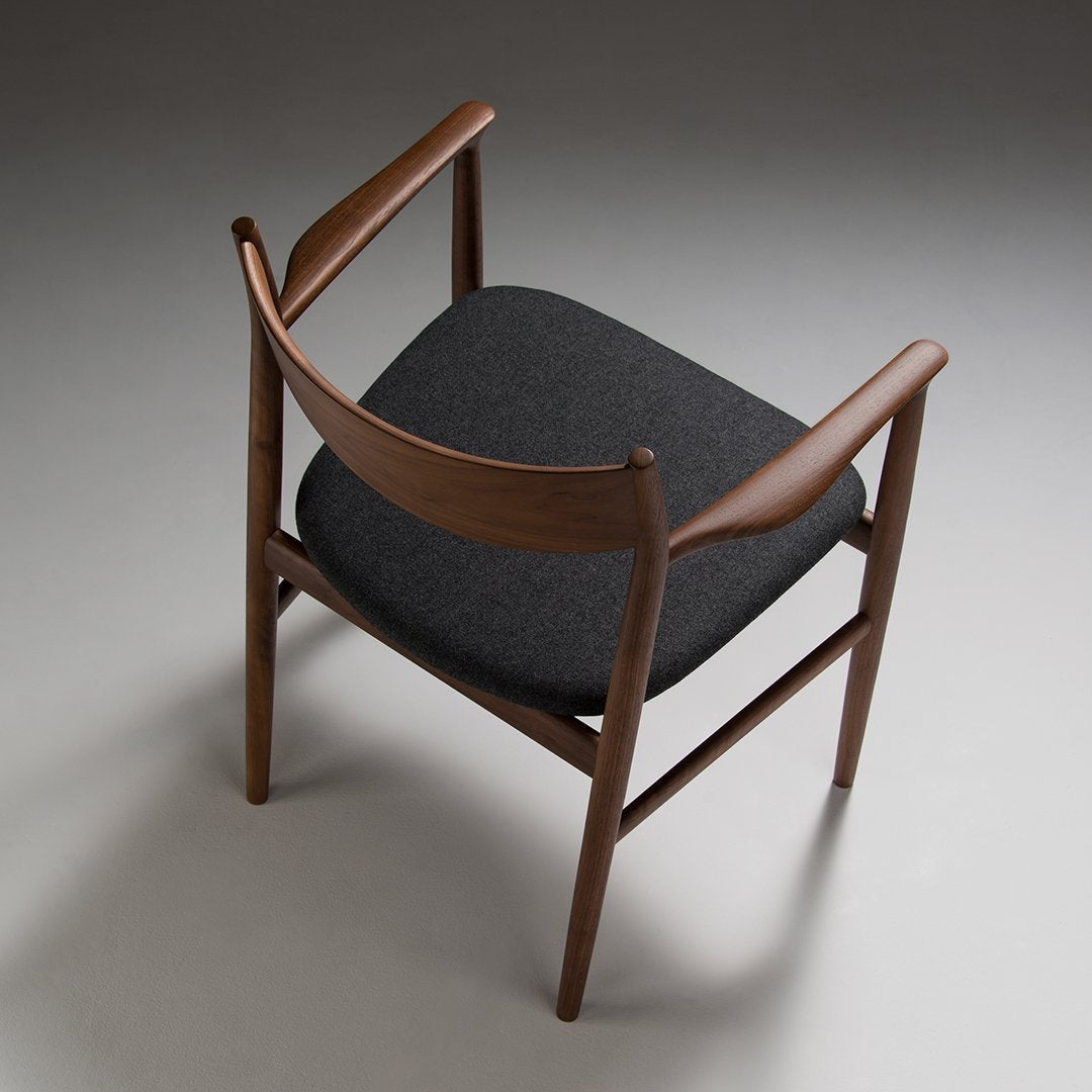 KAMUY Lounge Chair - Seat Upholstered