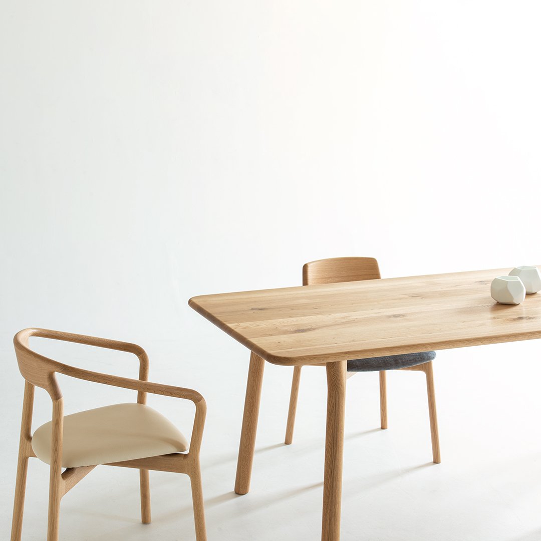 KORENTO Armchair - Seat Upholstered