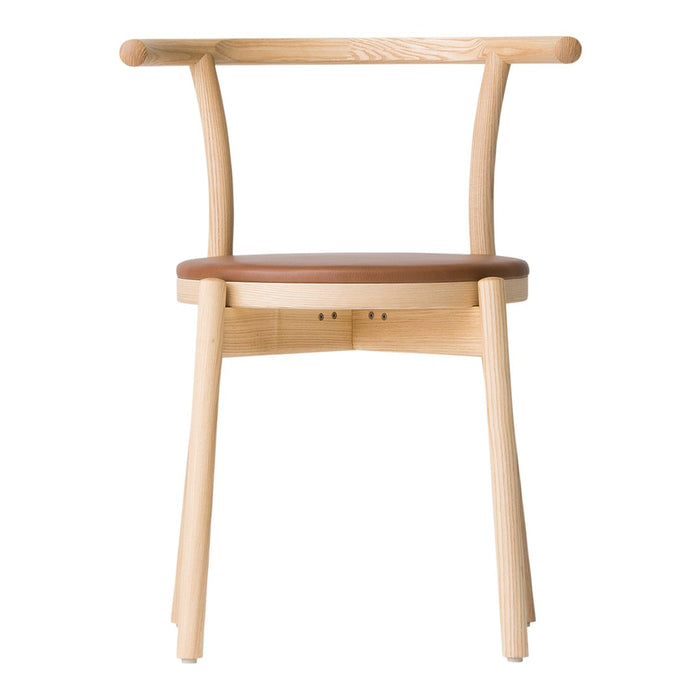 Light wood chair with a natural finish and a warm brown seat. Clean lines and minimalist design create a modern look.