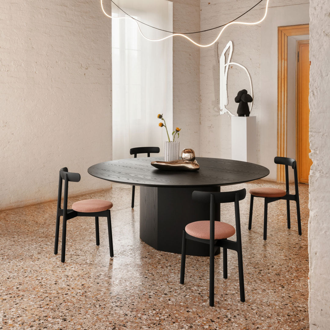 Monoplauto Round Dining Table