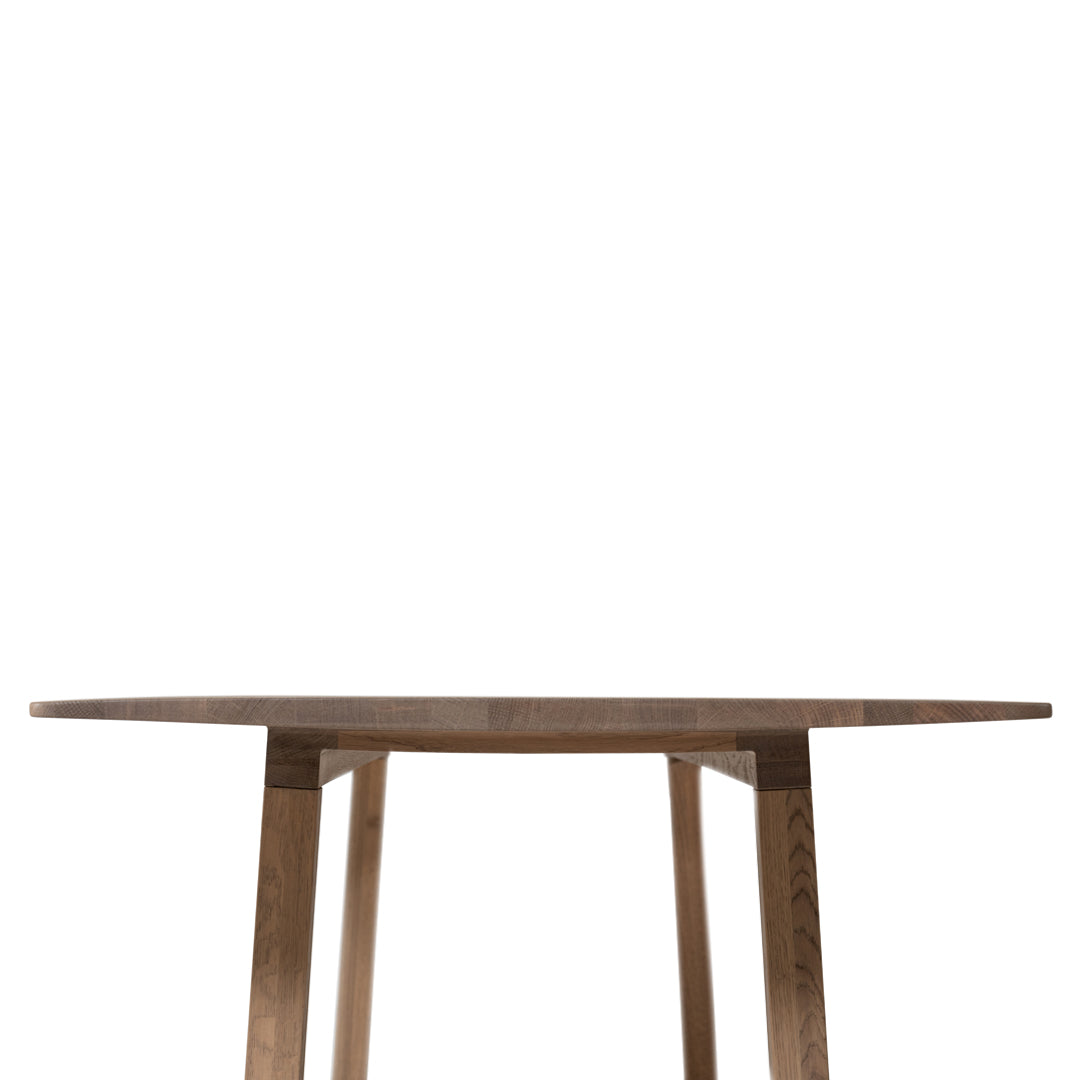 Nervosa Dining Table