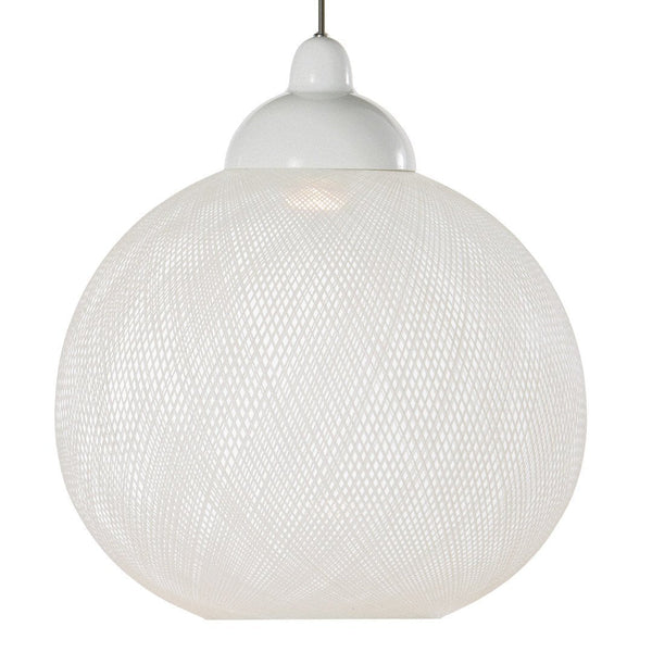 White wire mesh pendant light with a smooth white top, featuring elegant round shape and intricate patterns.