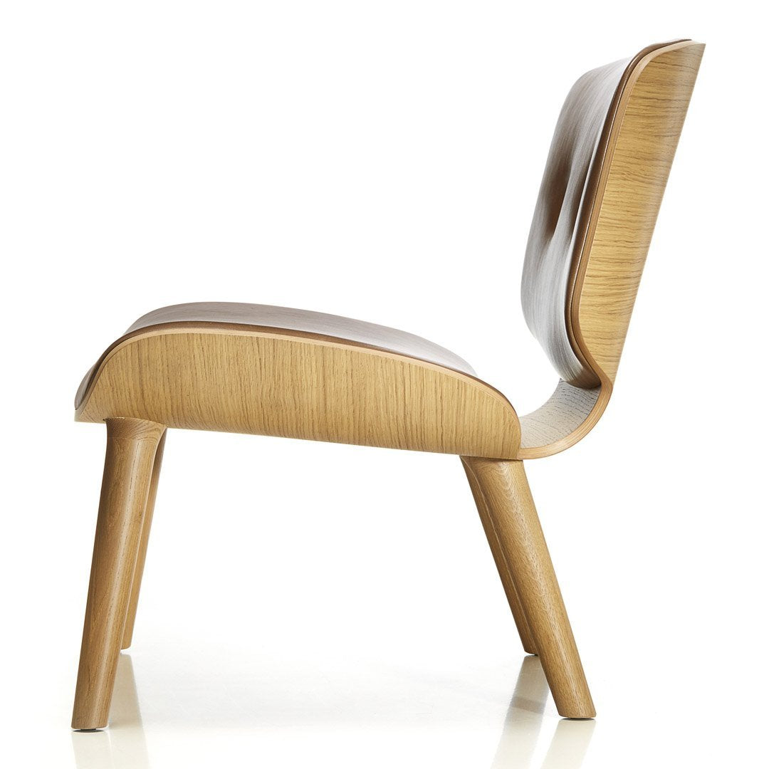 Marcel Wanders - Getting comfortable on our Lounge Chair for