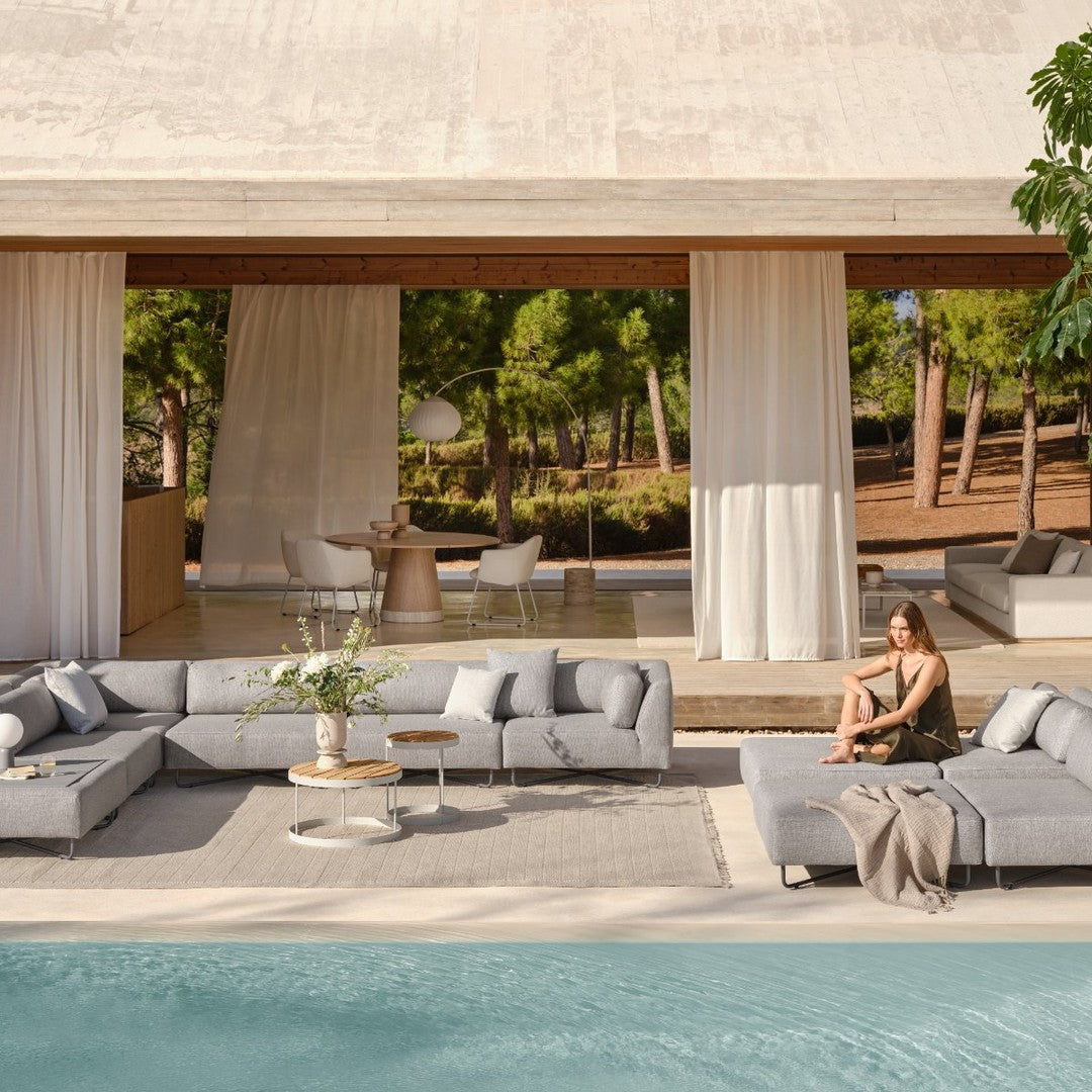 Orlando O2 Garden Sofa w/ 6 Modules & Open End