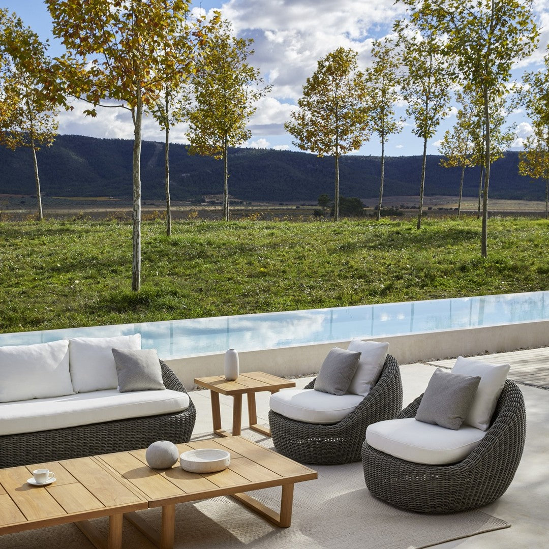 Heritage Outdoor Coffee Table - Rectangular