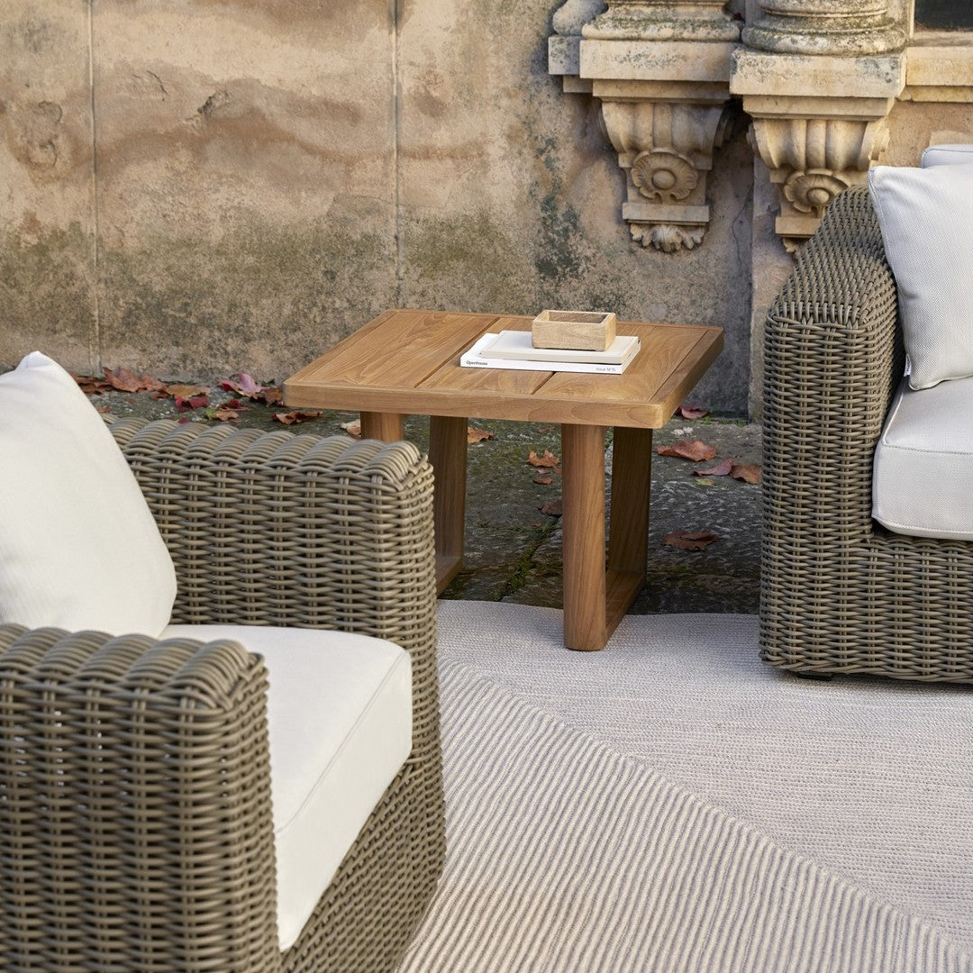 Heritage Outdoor Lounge Chair