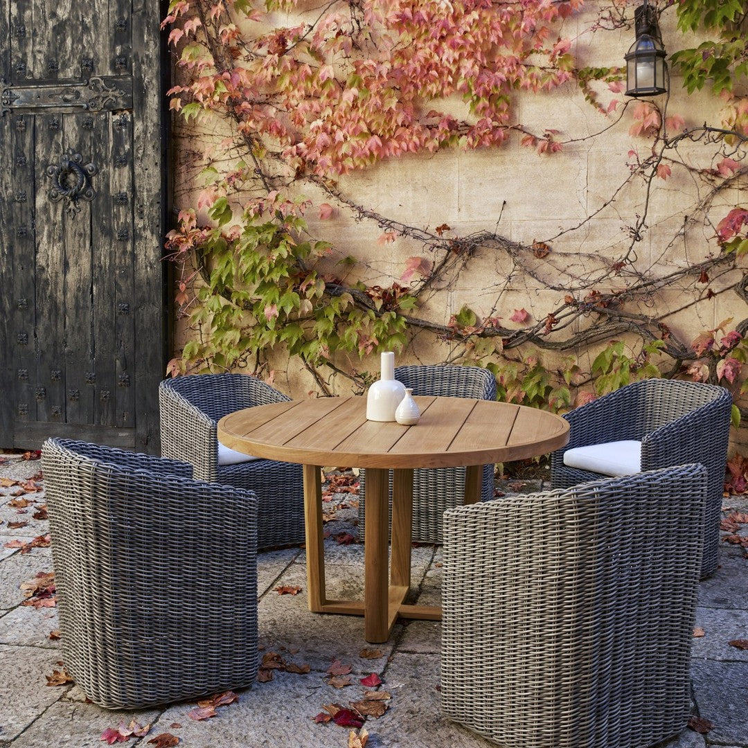 Heritage Outdoor Dining Table - Round