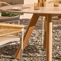 Kubik Outdoor Pedestal Dining Table - Round