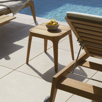 Paralel Outdoor Auxiliar Table - Square