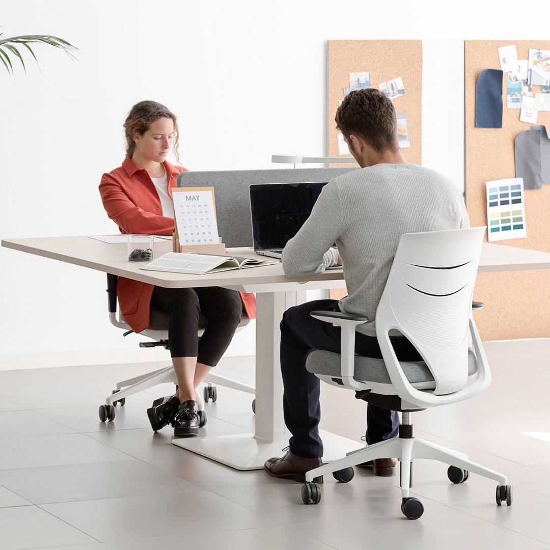 Power 300 Meeting Table - Square