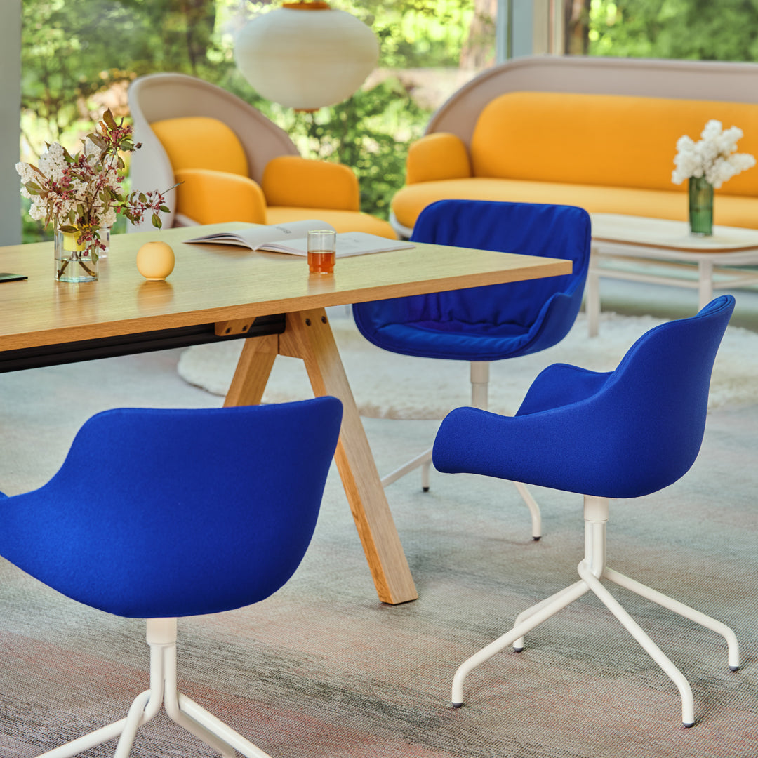 Ultra Conference Chair - 4-Star Metal Swivel Base