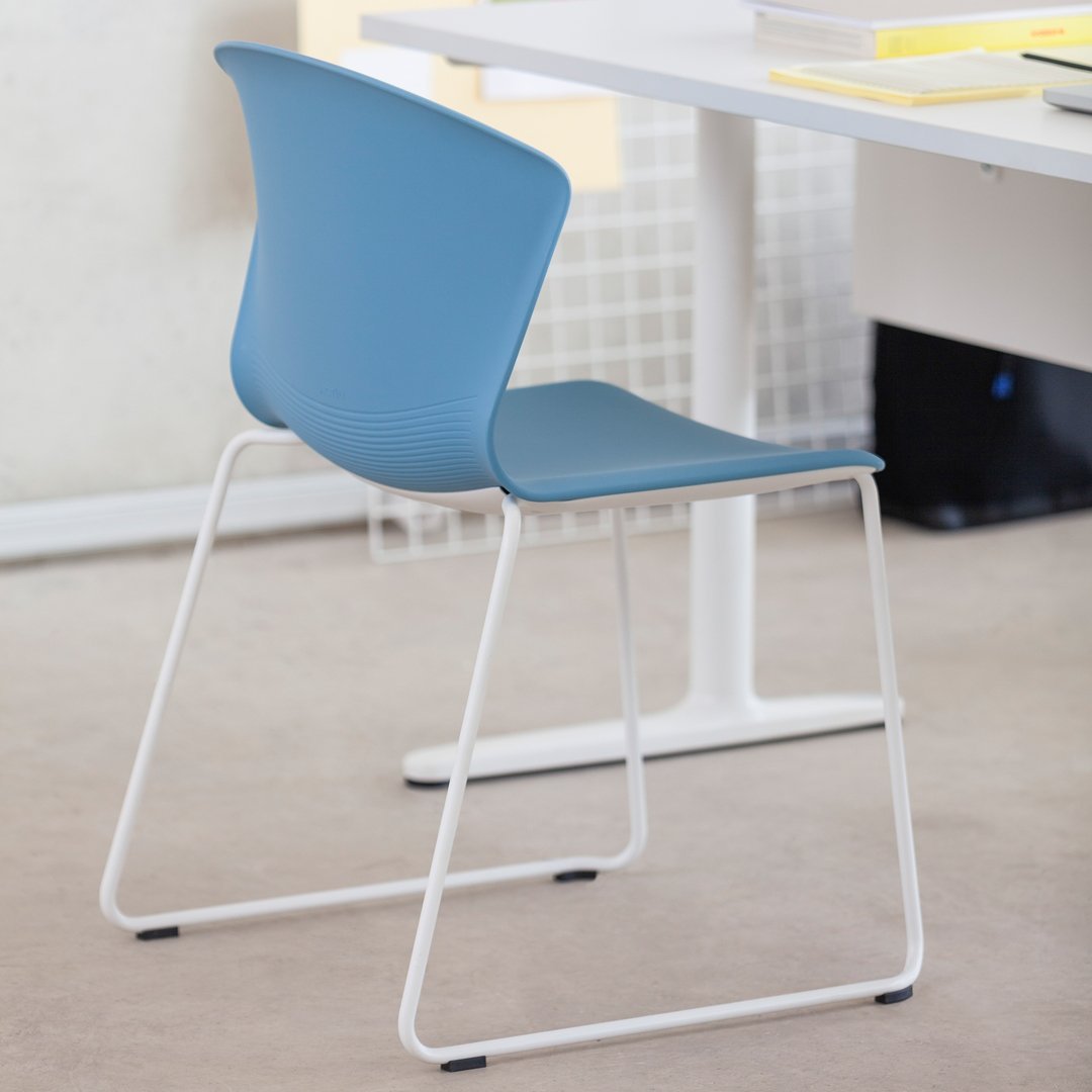 Talent 100 Straight Desk